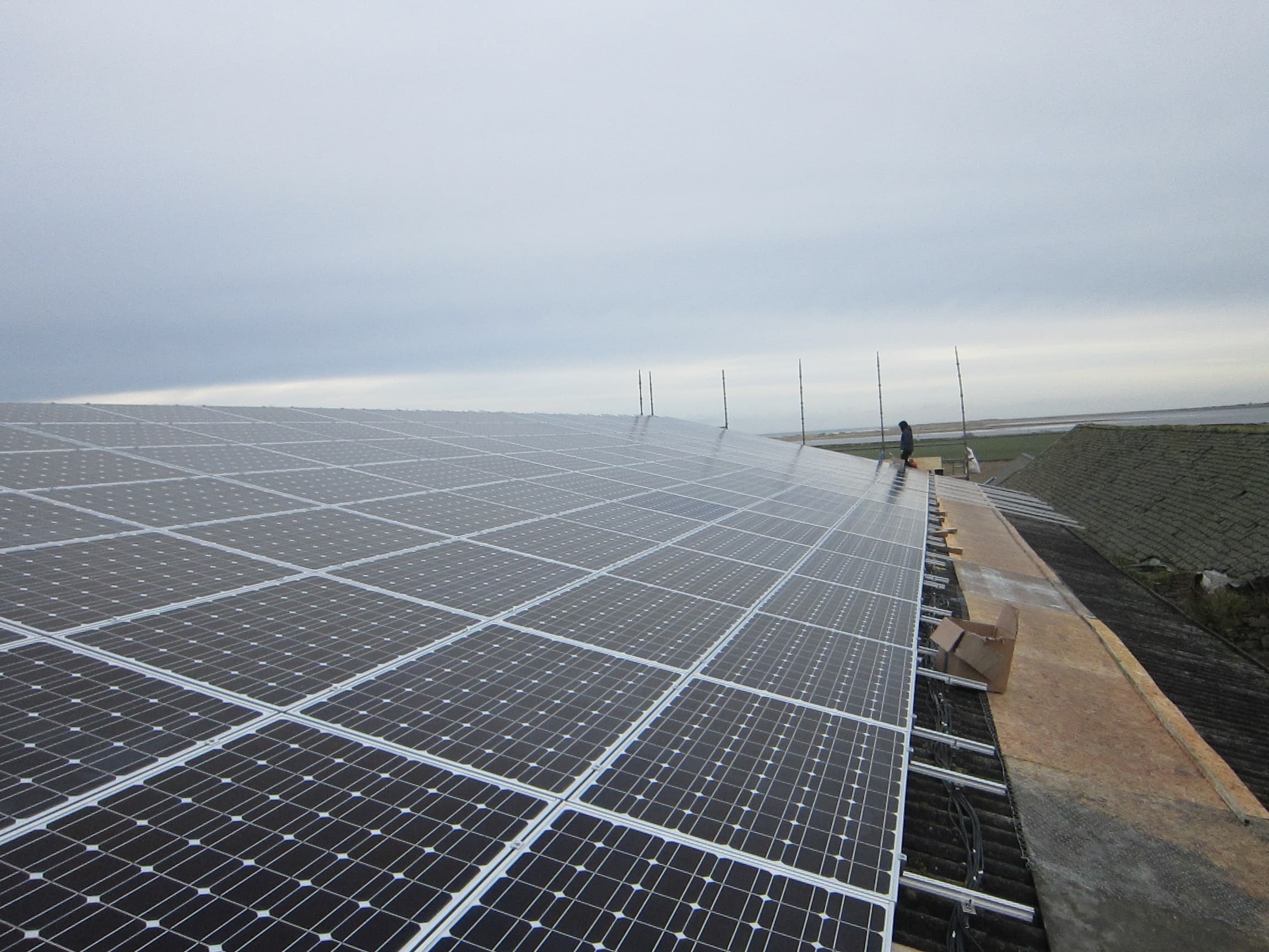 Barn at Beal solar installation by GMC Solar